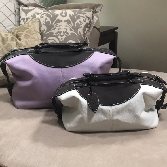 Yonka Handbags - Set of Leather Cosmetic Totes ✈️🛳